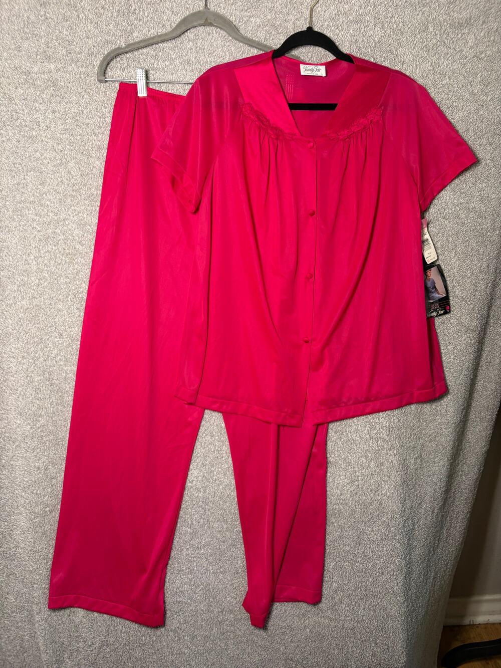 Vintage Vanity Fair L Nylon Pajama Set NWT Grannycore USA